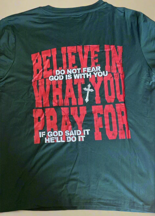 Short black sleeve t=shirt