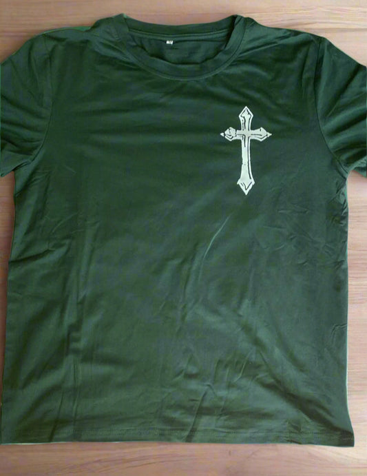 Short green sleeve t=shirt